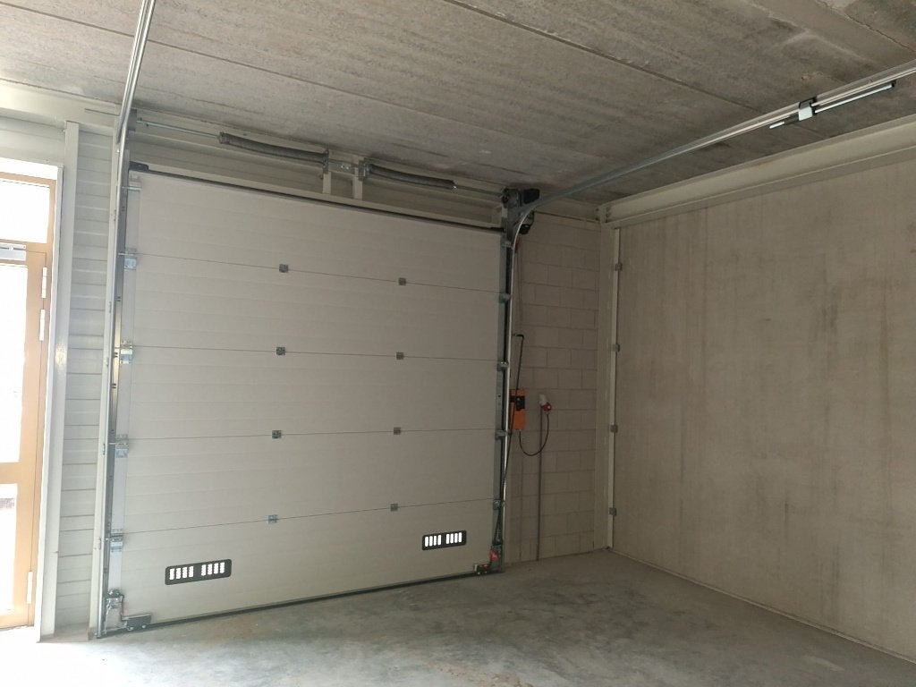 overheaddeur 3 x 3 meter (nieuw), Doe-het-zelf en Verbouw, Ophalen, Metaal, 120 cm of meer, 215 cm of meer