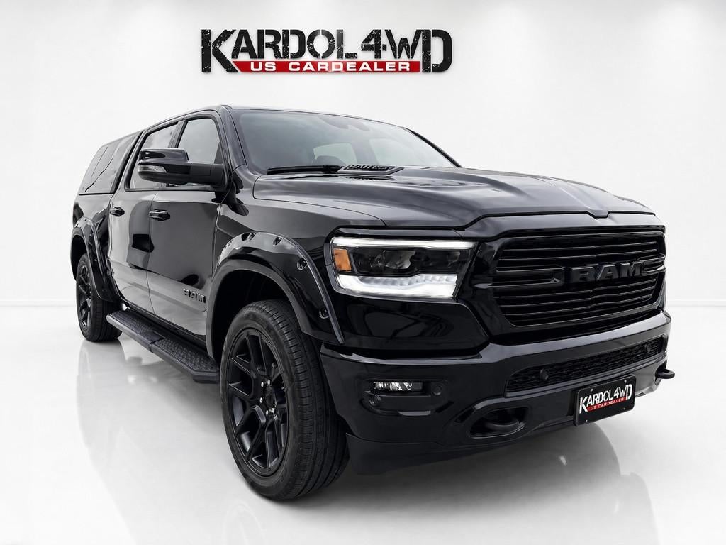 Dodge Ram 1500 5.7 V8 4x4 Crew Cab Laramie BPM VRIJ! | Panor, Auto's, Automaat, Gebruikt, 5654 cc, Lichtsensor