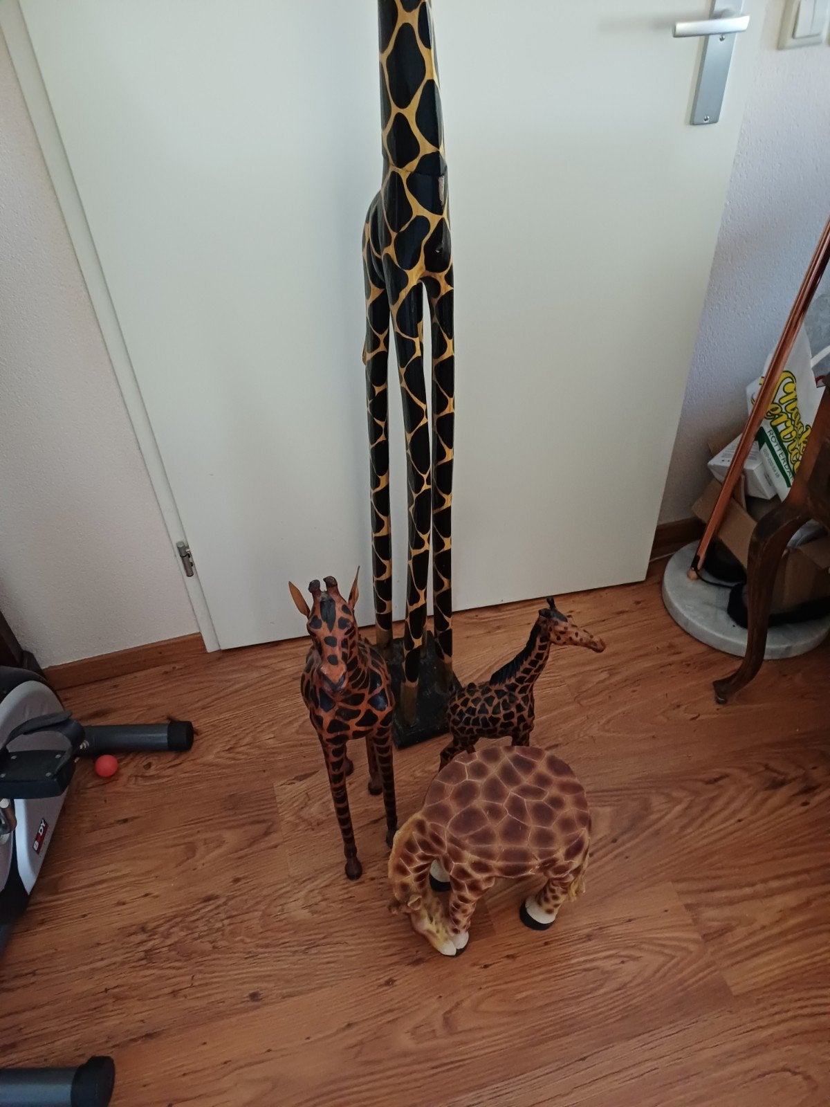 Gratis, giraffe familie. z.s.m ophalen, Ophalen, Zo goed als nieuw