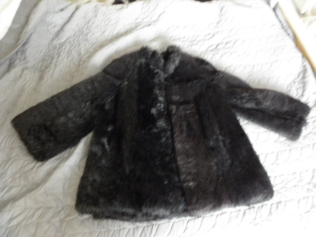 Zware zwarte imitiatie bont jas mt XL zeer nette staat, Zwart, Maat 46/48 (XL) of groter, Ophalen of Verzenden, Jasje
