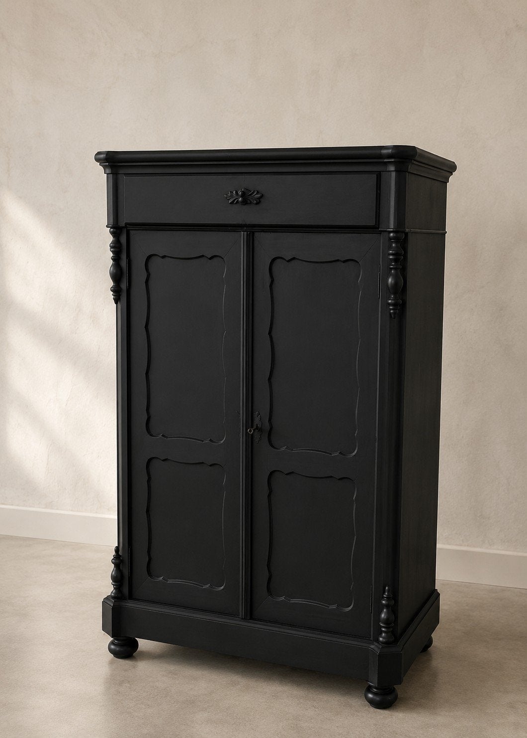 prachtige antieke zwarte biedermeier kast, Antiek en Kunst, Ophalen of Verzenden