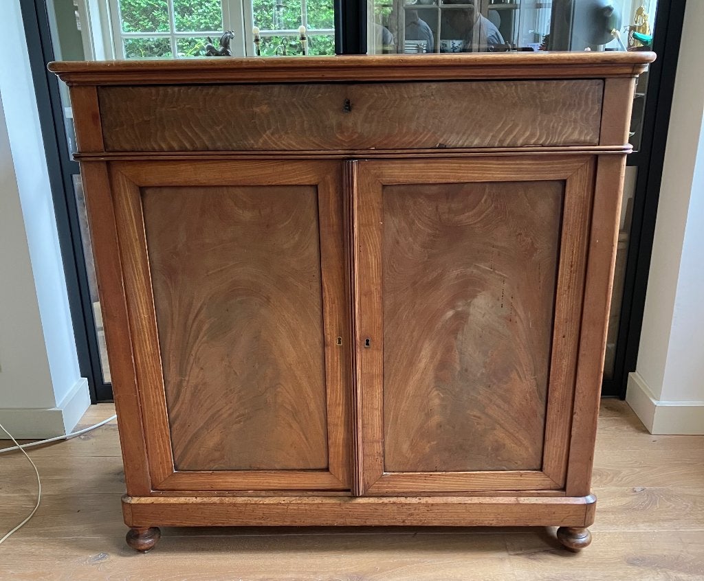 Antieke mahonie buffetkast, Ophalen