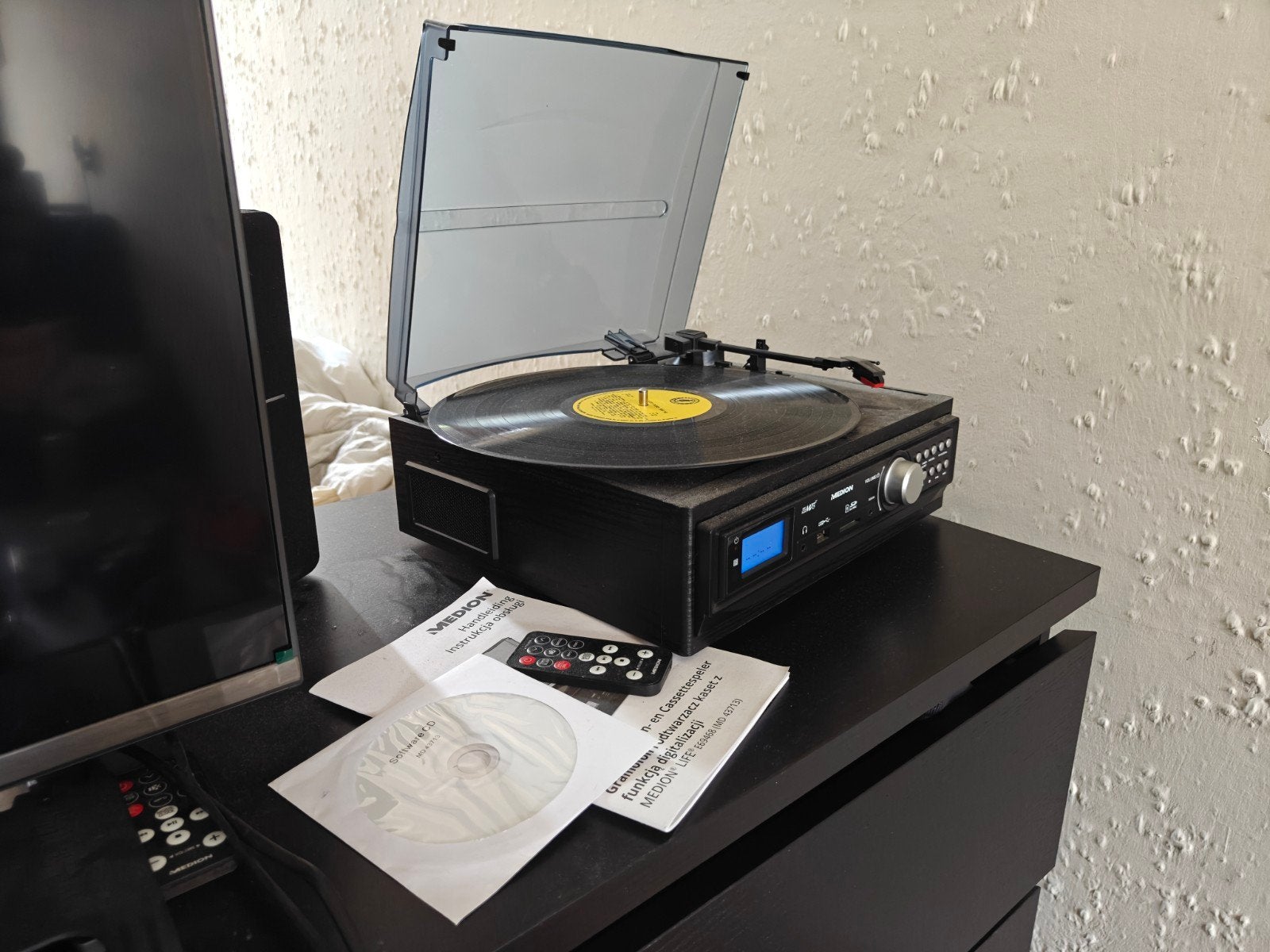 Medion platenspeler, Audio, Tv en Foto, Platenspelers, Overige merken, Ophalen of Verzenden, Zo goed als nieuw, Automatisch