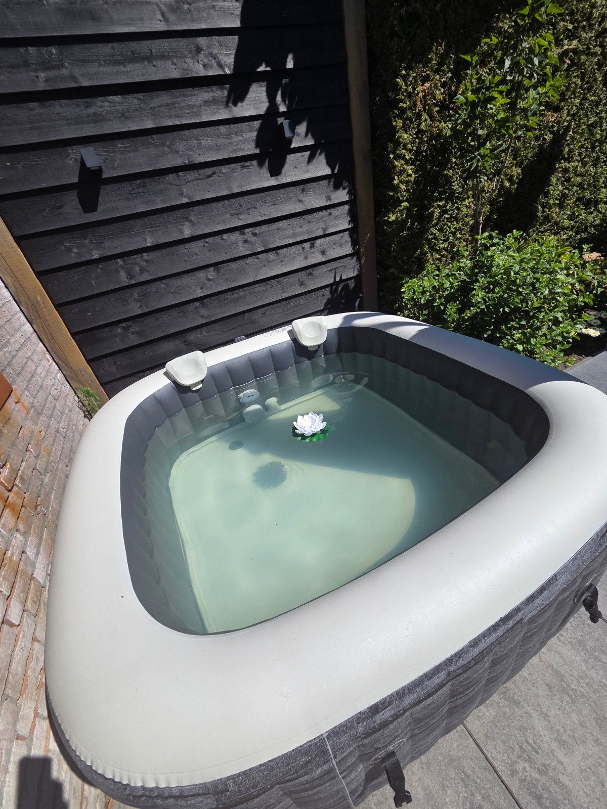 Intex Pure Spa Greystone Deluxe opblaasbare spa - 4 persoons, Ophalen, Zo goed als nieuw, Grondzeil, Opblaasbaar