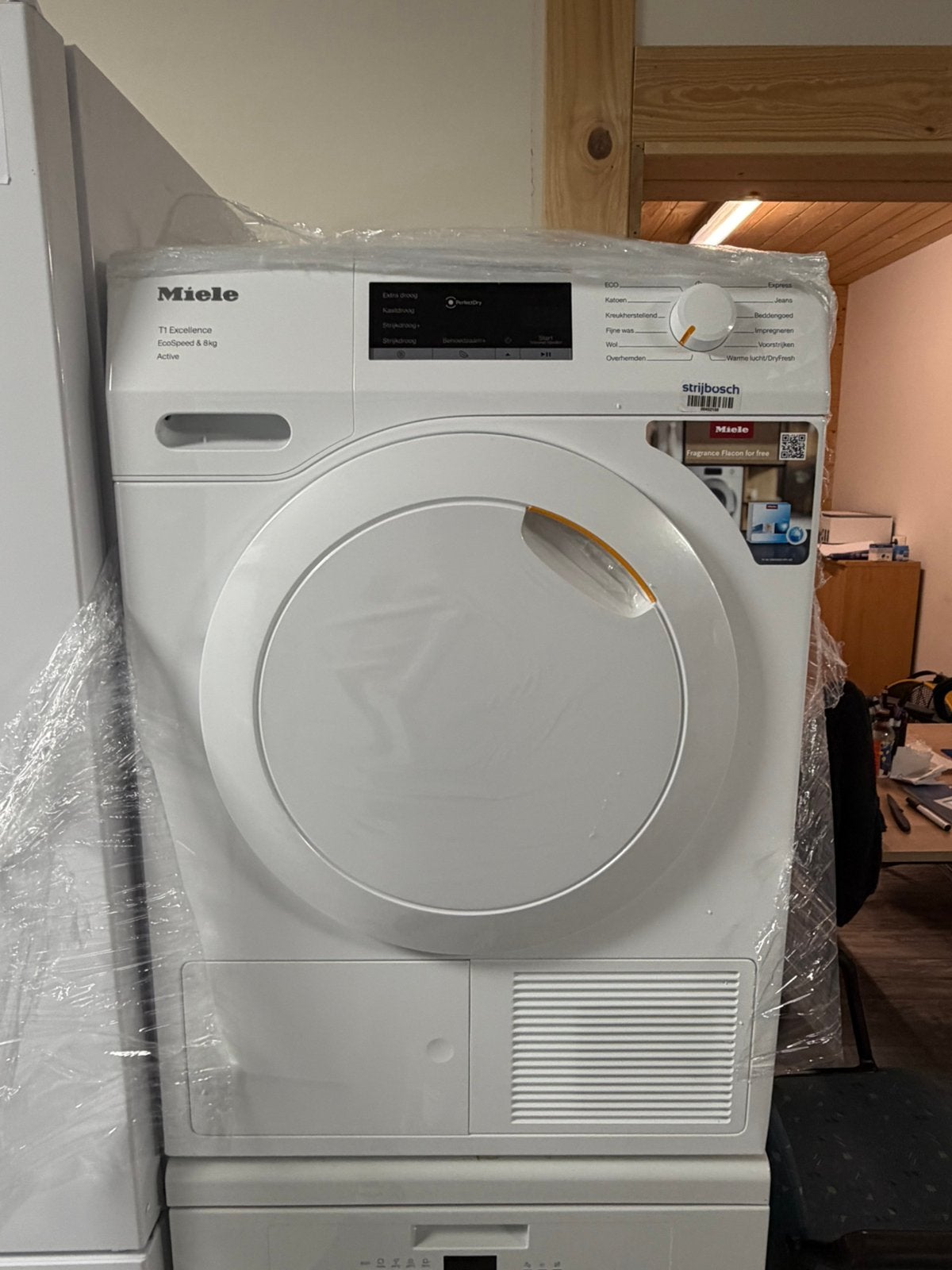 Miele T1 Excellence TEA535WP Warmtepompdroger 8KG A++ Nieuw, De Limiet 2, 4131 NR Vianen, 8 tot 10 kg, Nieuw, Ophalen of Verzenden