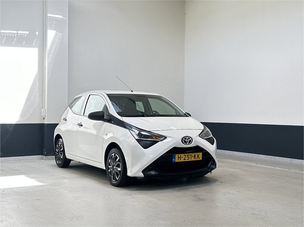 Toyota Aygo 1.0 VVT-i x-fun| NL| 1 Eig | Airco| C.V | Blueto, Auto's, Toyota, Bedrijf, Te koop, Aygo, ABS, Airbags, Airconditioning