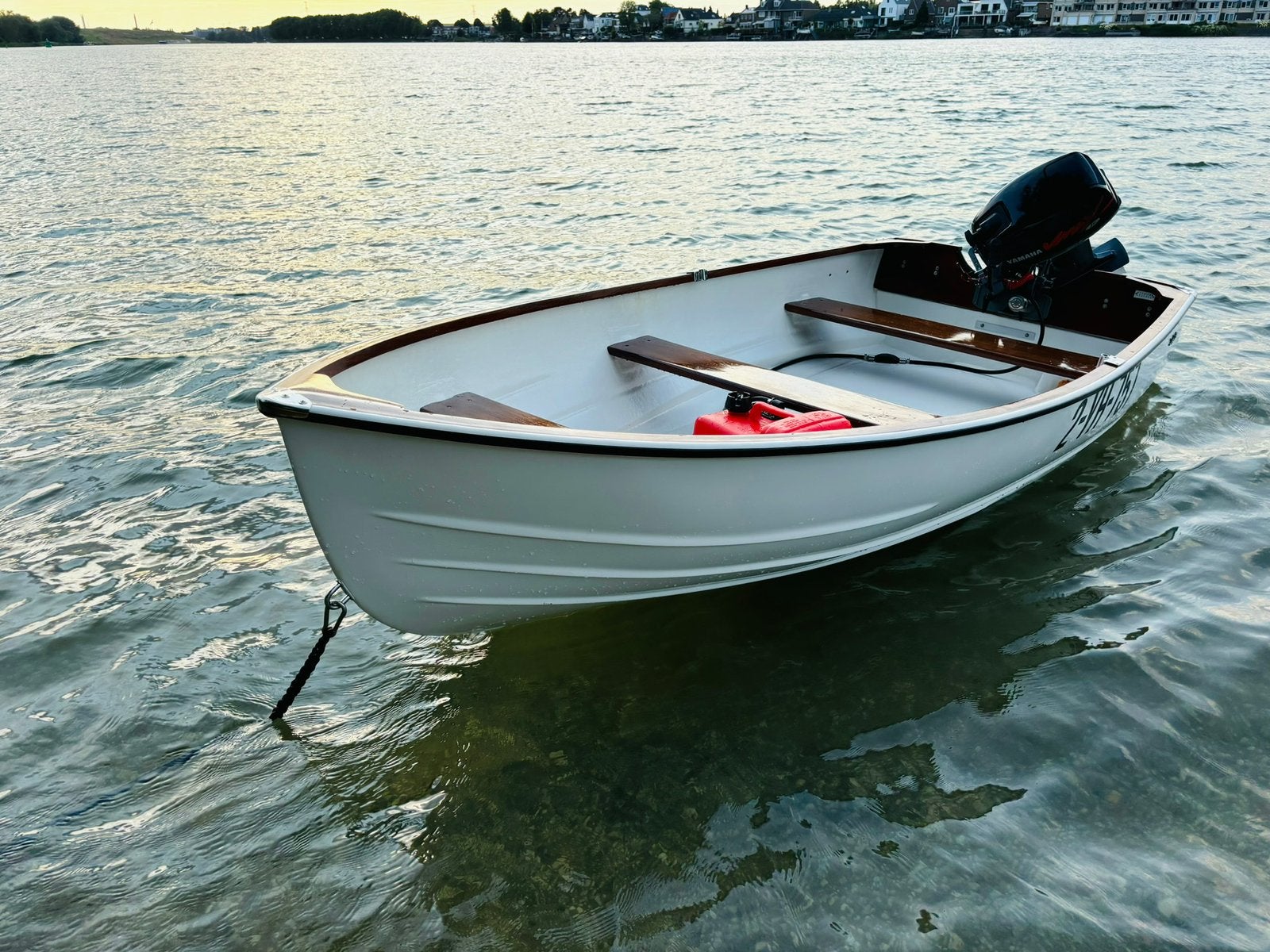 KMV With 200 Dromedille, Yamaha 15hp, Pega Trailer, Ophalen, 10 tot 30 pk, Zo goed als nieuw, Buitenboordmotor