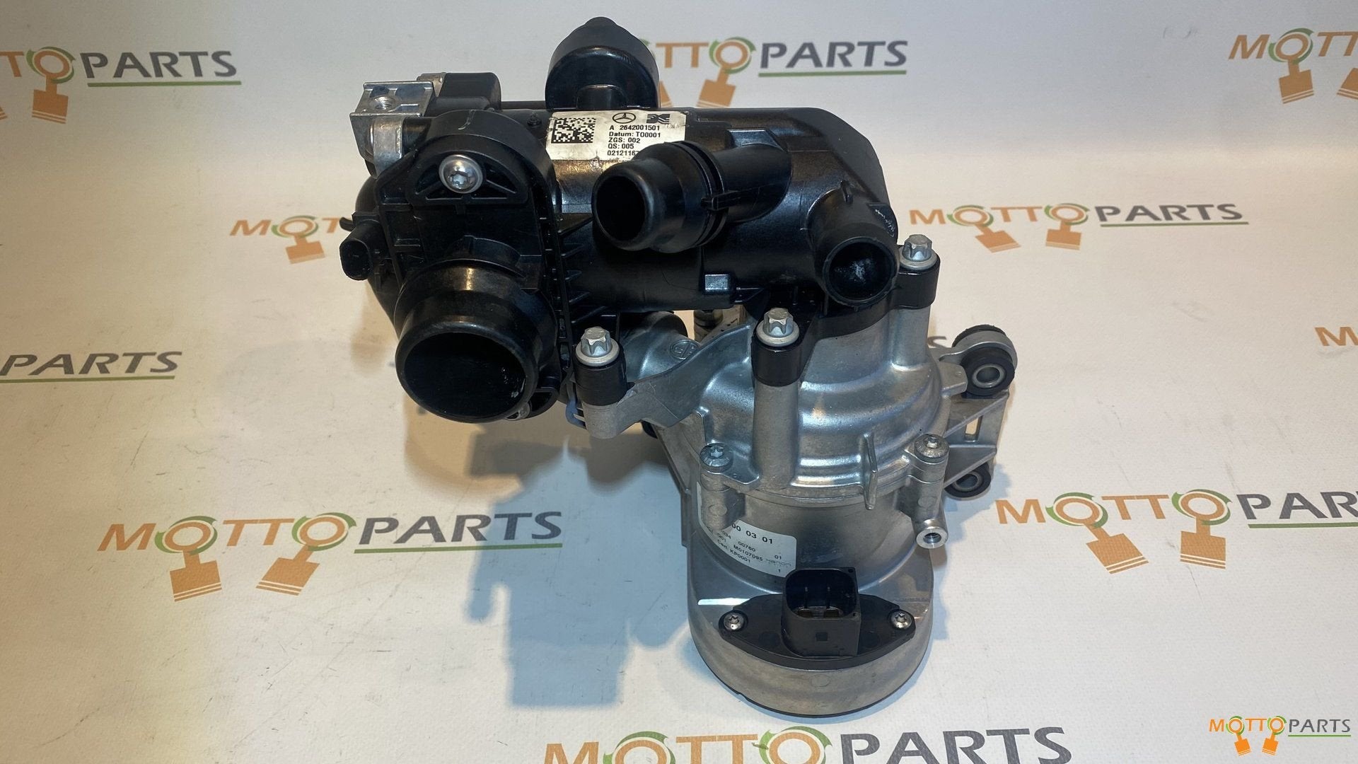 Mercedes M264 E20 motor Koelvloeistofpomp A2642000301, Gebruikt, -, -, Ophalen of Verzenden