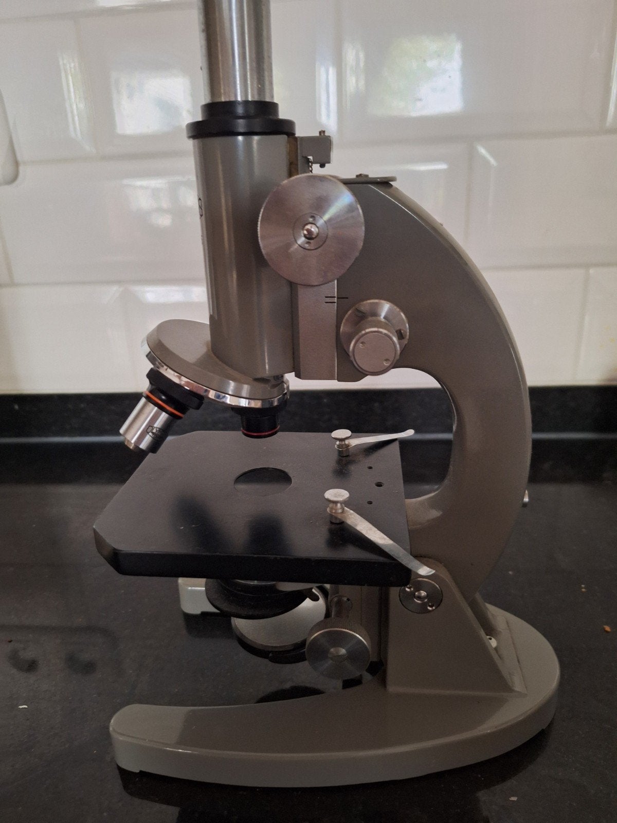 Olympus Tokyo Biologische Microscoop - Vintage Model, Ophalen, Gebruikt, 400x tot 1000x, Biologische microscoop