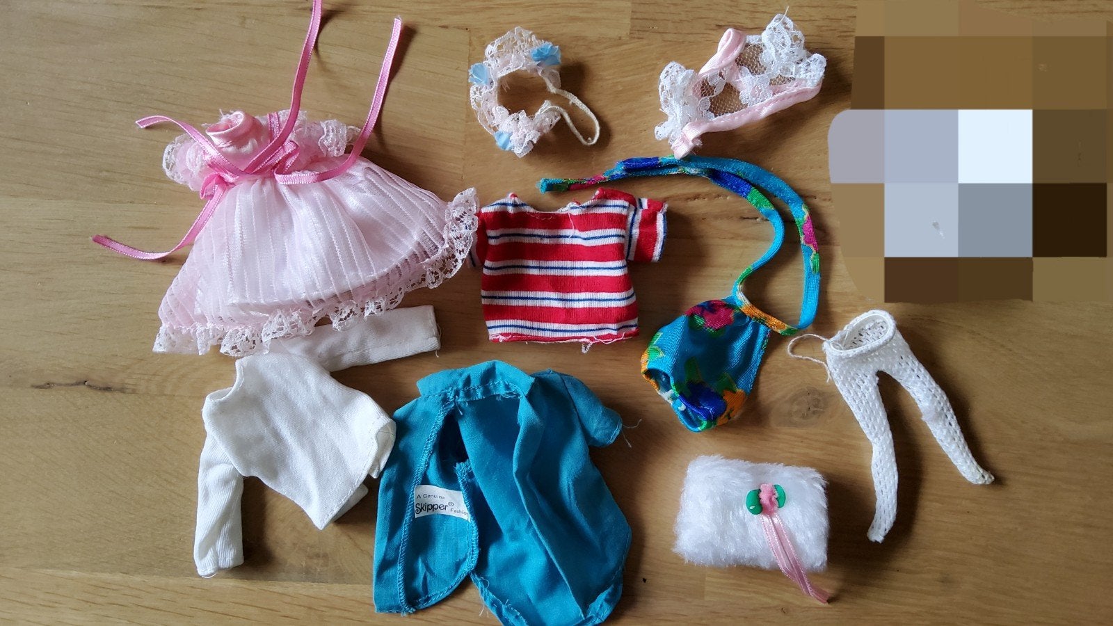 Vintage Barbie Mattel Skipper en andere Tienerpop outfits., Ophalen of Verzenden, Zo goed als nieuw, Fashion Doll