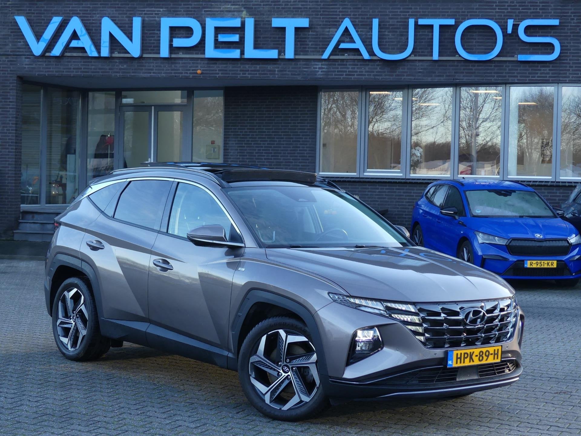 Hyundai TUCSON 1.6 T-CRDI Diesel-Hybrid Premium Sky / Pano /, Auto's, Automaat, Dealer onderhouden, 136 pk, Gebruikt