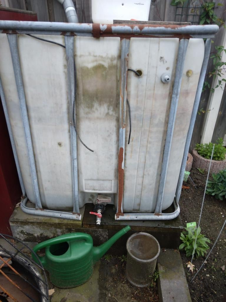Regenwaterton IBC container 1000L met kraantje, Ophalen