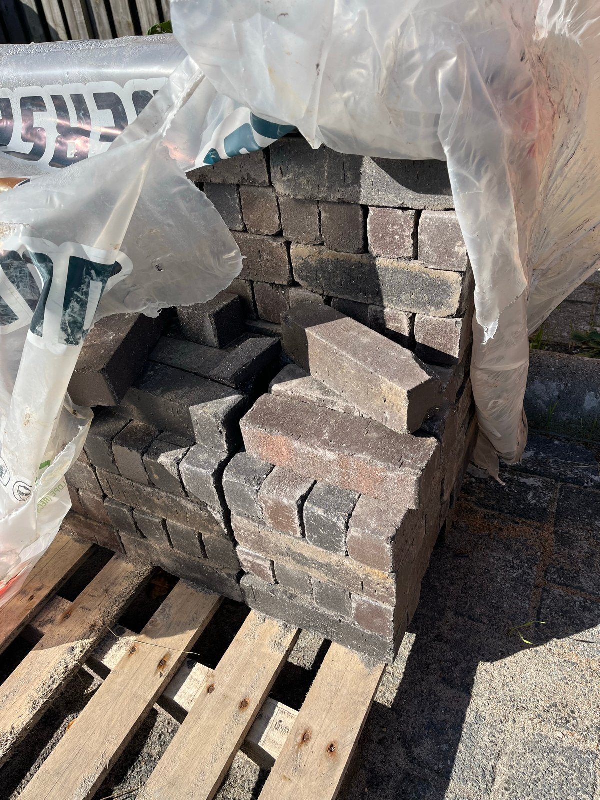 Waaltjes 5x20x6 - Ongeveer 3 m² (307 stuks), Ophalen, Gebruikt, Klinkers, Minder dan 5 m²