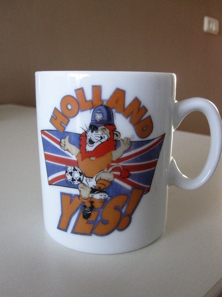 Beschrijving Voetbal beker, Engeland-Nederland 2-2 WK, Ophalen of Verzenden, Nieuw, Buitenlandse clubs