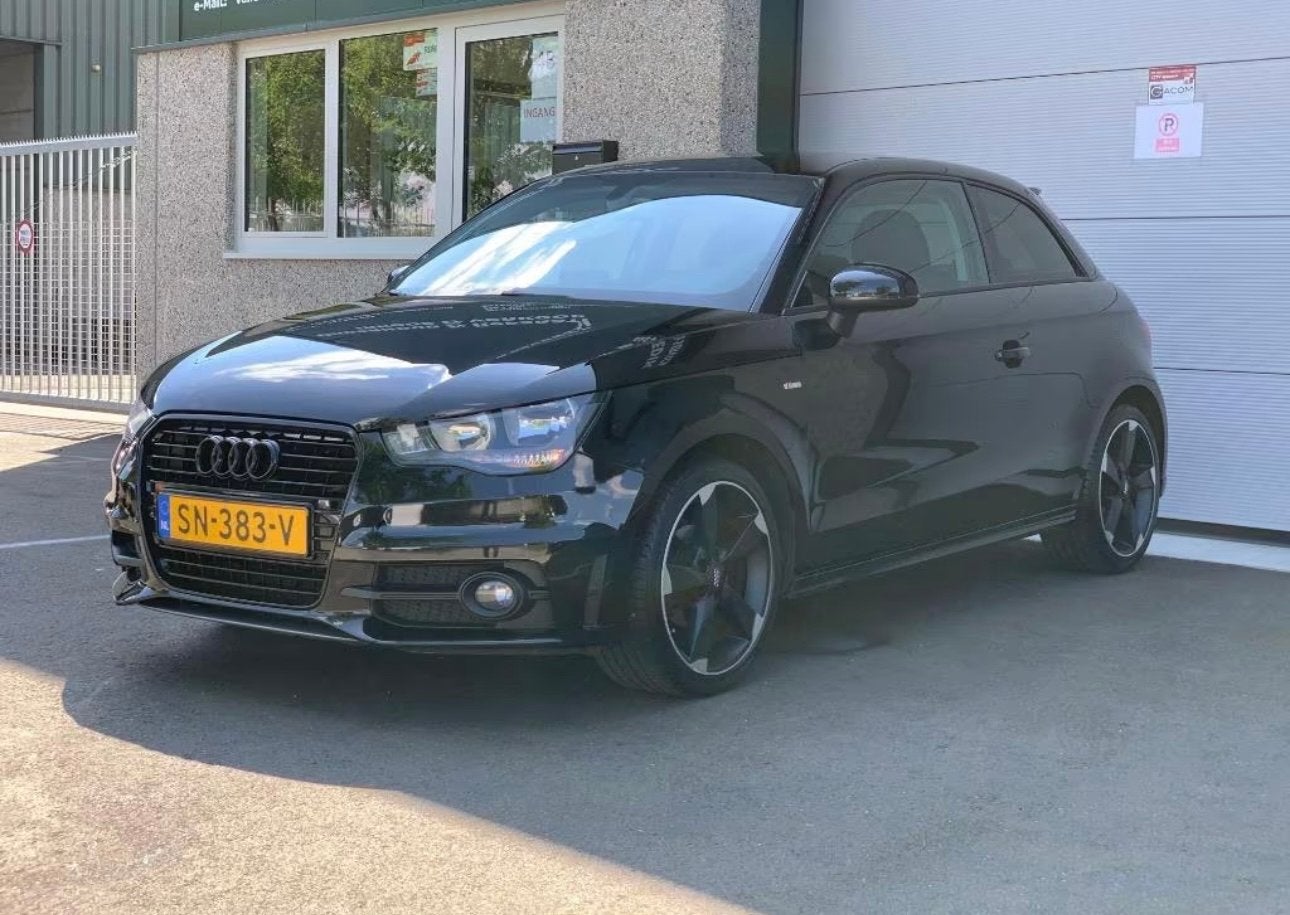 Audi A1 1.2 Tfsi 63KW 2012 Zwart, Voorwielaandrijving, A1, Zwart, 4 cilinders