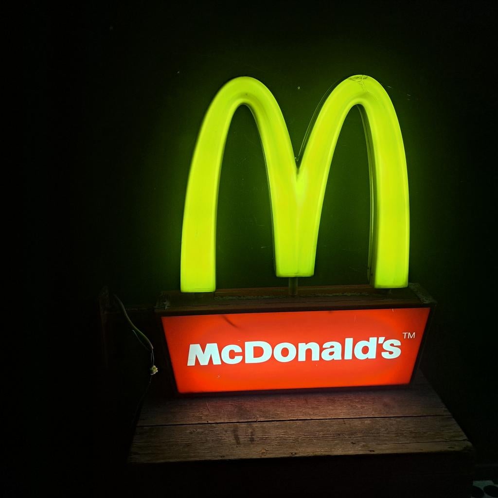 Mc Donalds lichtbak Org. Neon verlichting, Verzamelen, Merken en Reclamevoorwerpen, Ophalen, Gebruikt, Lichtbak of (neon) lamp