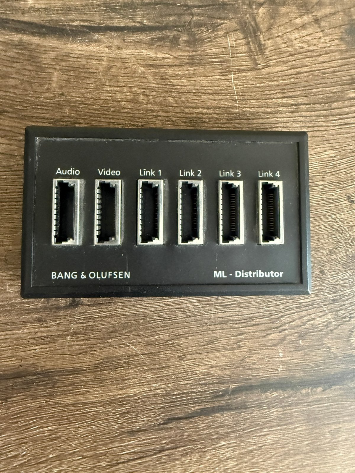 Bang en Olufsen Masterlink verdeeldoos uniek B&O, Ophalen of Verzenden, Zo goed als nieuw