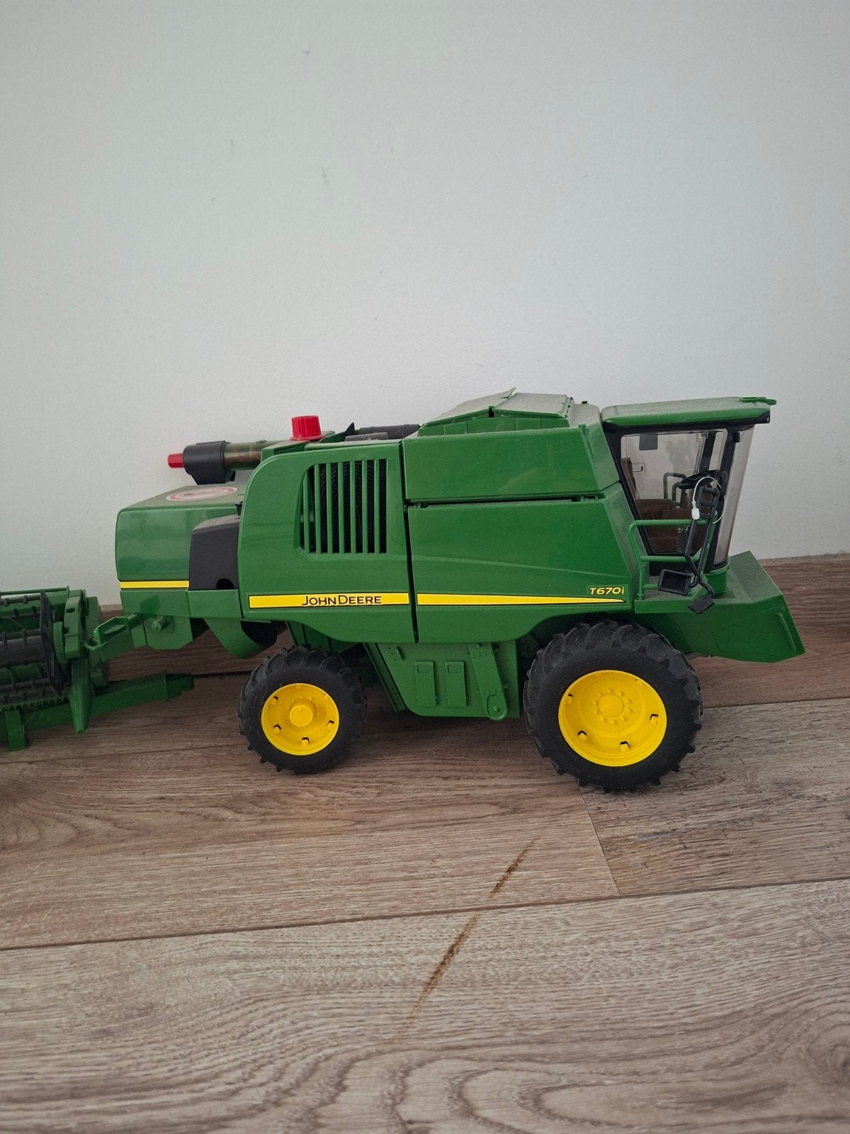 Bruder John Deere T670i Maaidorser Speelgoedmodel, Overige merken, Ophalen of Verzenden, Zo goed als nieuw, Groter dan 1:32