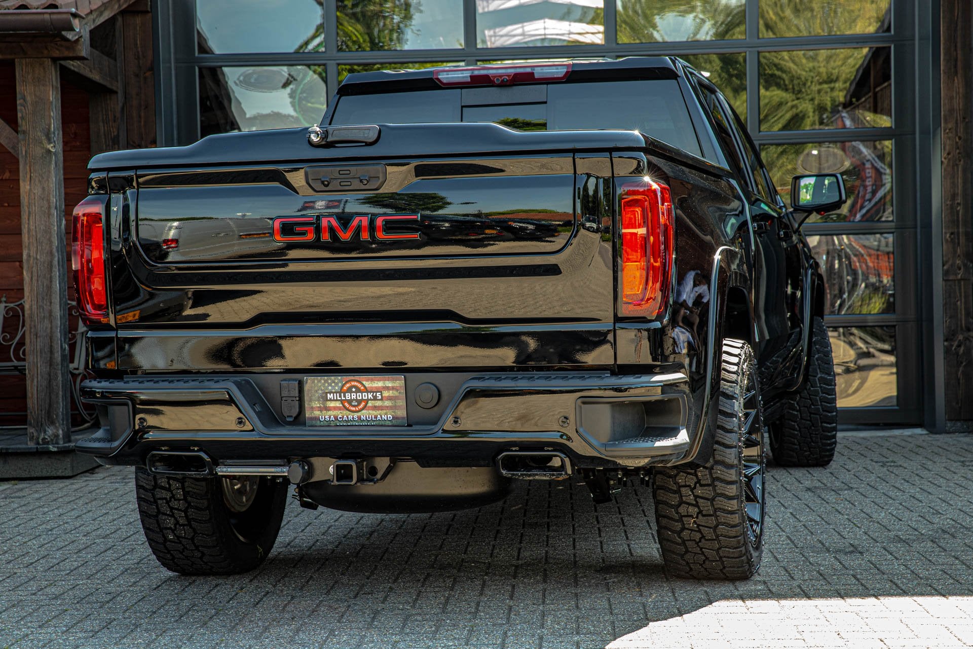 GMC Sierra Denali 6.2L V8 LPG | Widebody | Black edition | 4, Auto's, Automaat, 426 pk, Zwart, Bedrijf