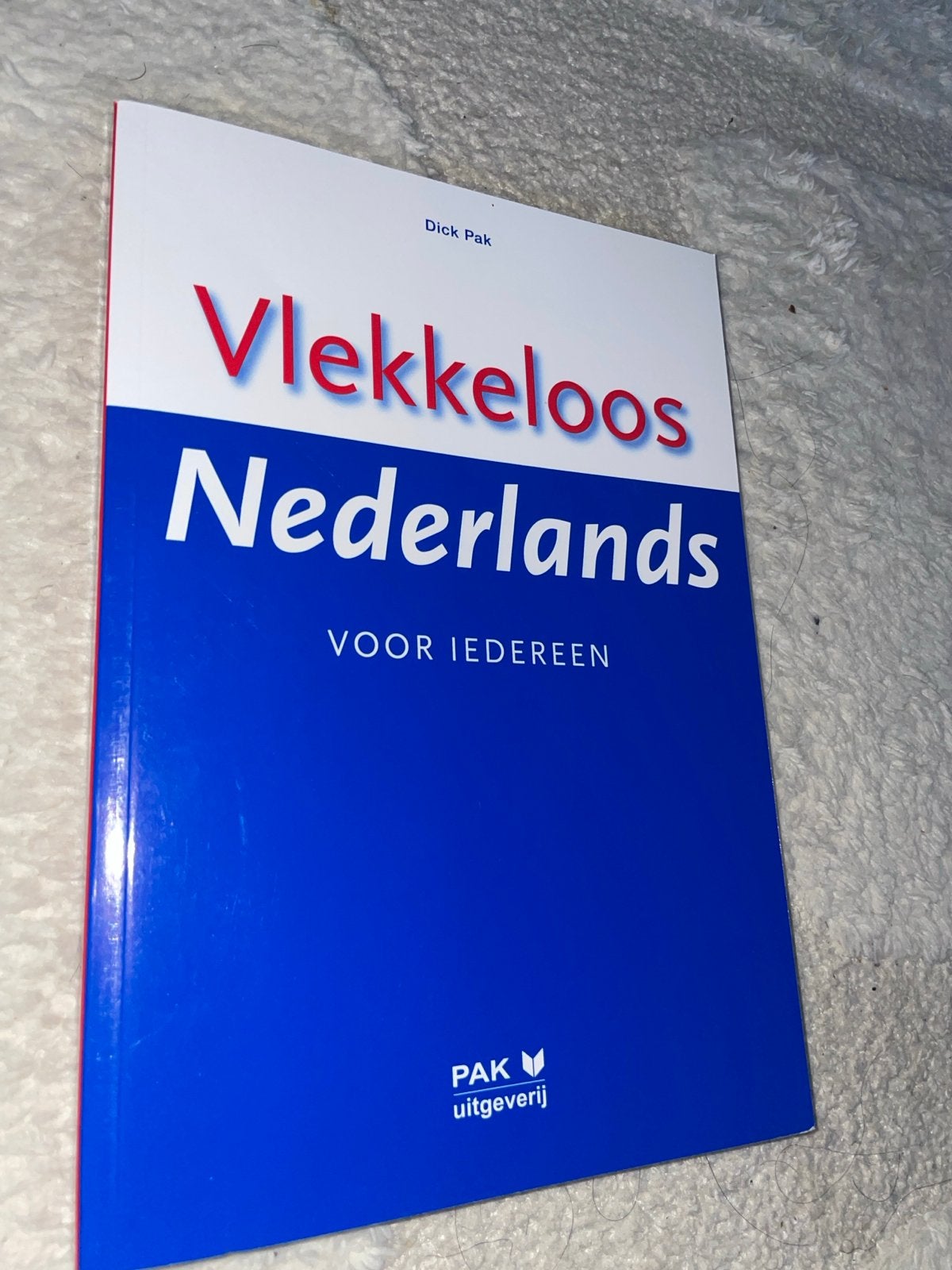 Vlekkeloos Nederlands voor iedereen - Dick Pak, Ophalen of Verzenden, Zo goed als nieuw, Non-fictie