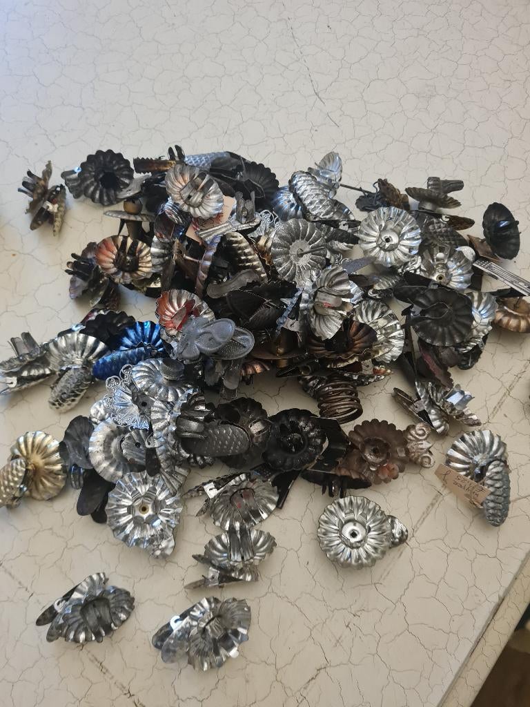 Antieke kerstboom knijpertjes voor kaarsen p/st 0.25, Diversen, Kerst, Heikant 21 Kaatsheuvel, Gebruikt, Belle Vieille Brocante
