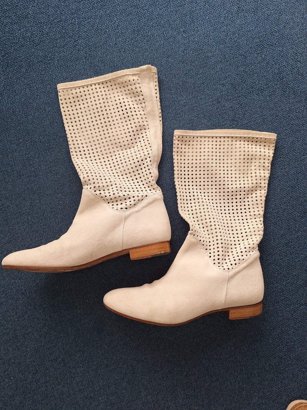 Pertini creme off white suède laarsjes maat 38, Pertini, Wit, Lage of Enkellaarzen, Ophalen of Verzenden