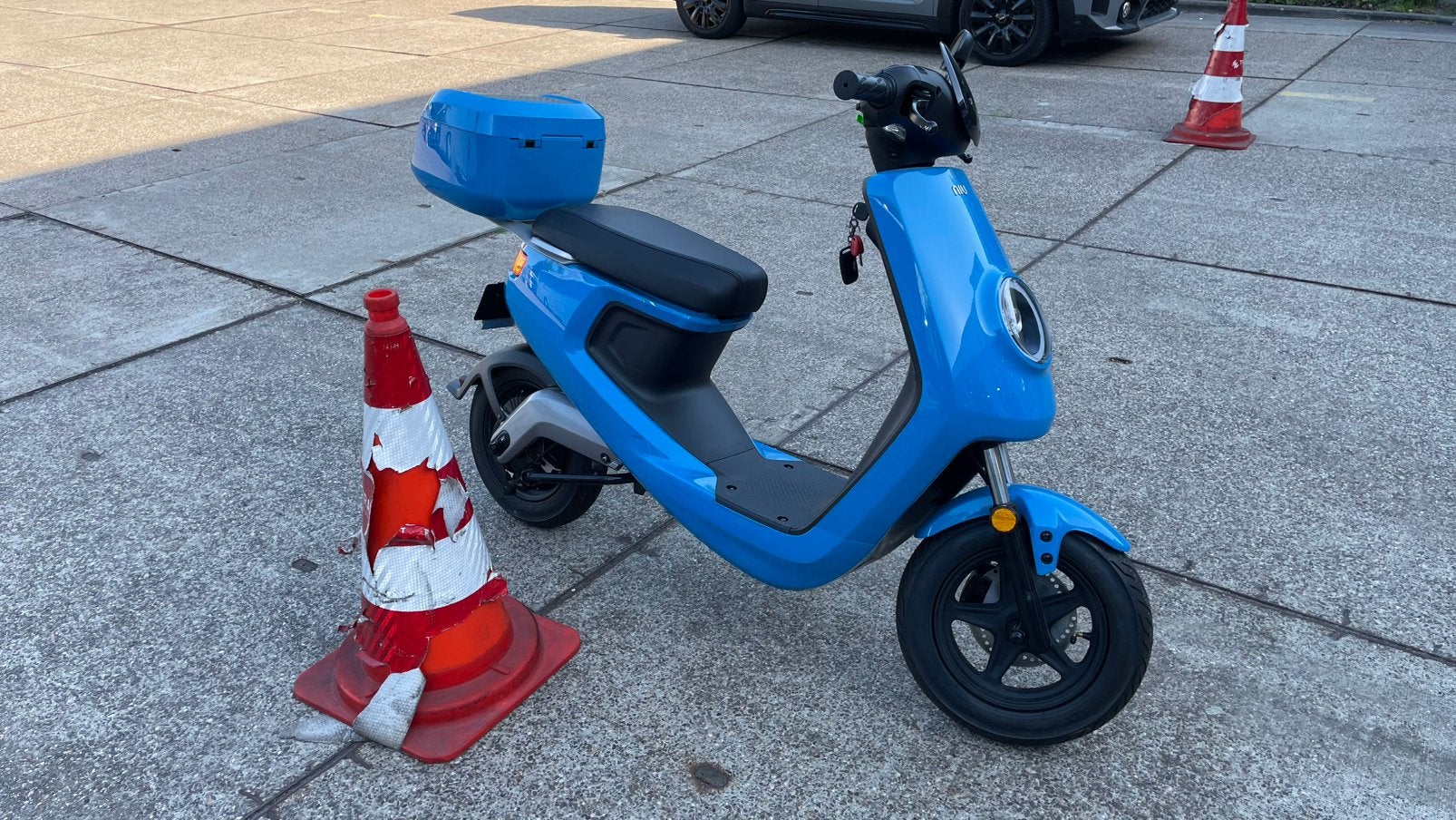 Niu M1 pro mqi scooter, demo model als nieuw! blauw kenteken, Fietsen en Brommers, Snorfietsen en Snorscooters, Ophalen, Nieuw