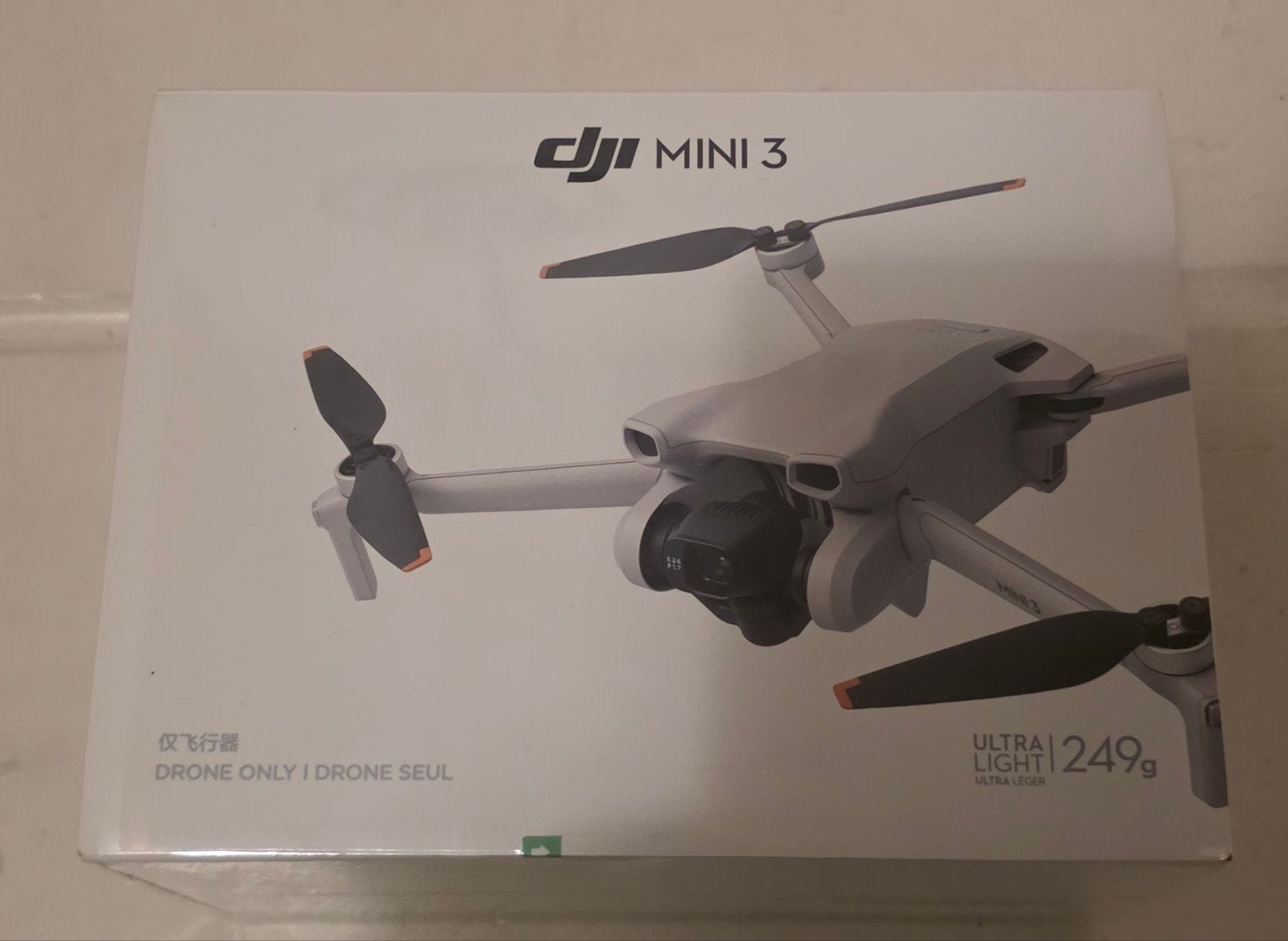 DJI Mini 3 Drone met Controller en Extra Accu, Audio, Tv en Foto, 30 tot 45 minuten, Extra accu('s), Ophalen of Verzenden, Zo goed als nieuw