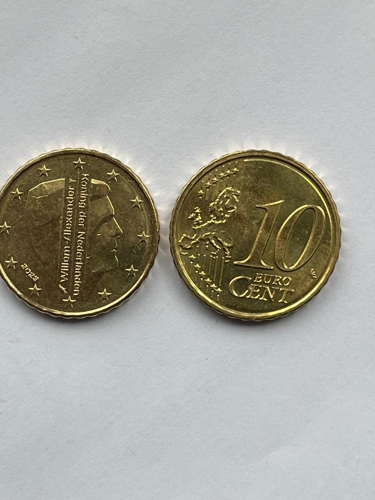 Nederland  Euro munt 10 cent , 2023 en 2022., Ophalen of Verzenden, Overige landen, 10 cent, Losse munt