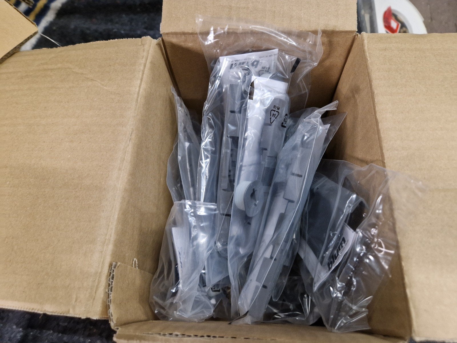 Blum Antaro Meenemer Binnenlade Lang 16 sets R7037 Dustgrey, Ophalen, Nieuw