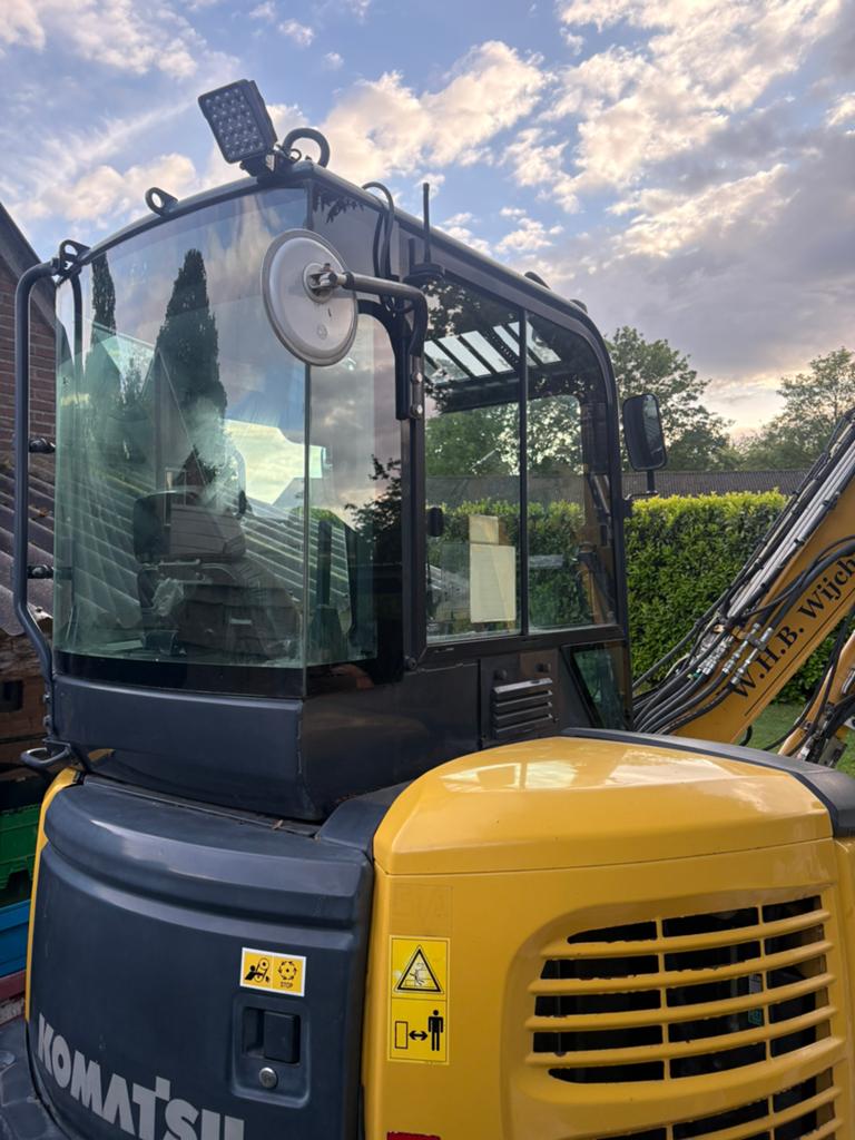 Komatsu PC 50 MR-2.  3541 uur, Ophalen, Graafmachine