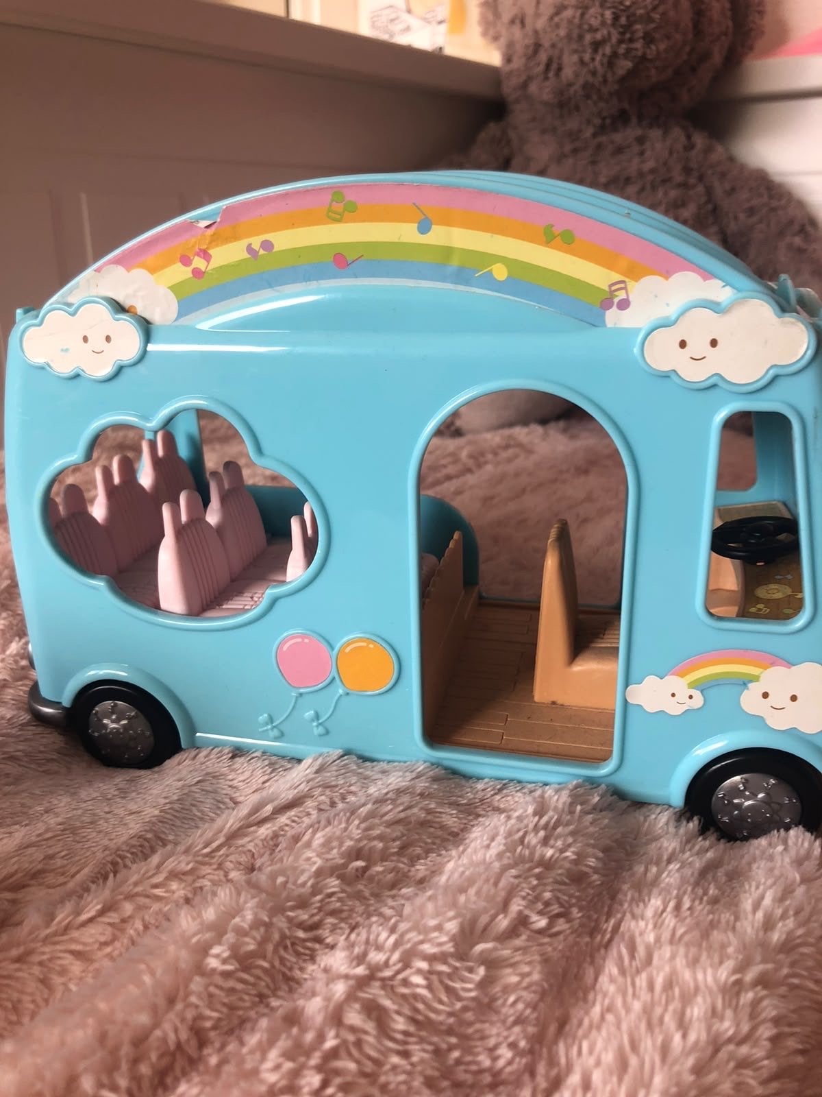Sylvanian Families Nursery Bus met diverse poppetjes, Ophalen, Zo goed als nieuw