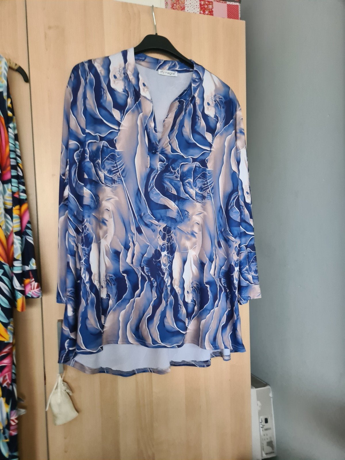 Blauwe tuniek met abstracte print, Kleding | Dames, Blauw, Blouse of Tuniek, Ophalen of Verzenden, Onbekend