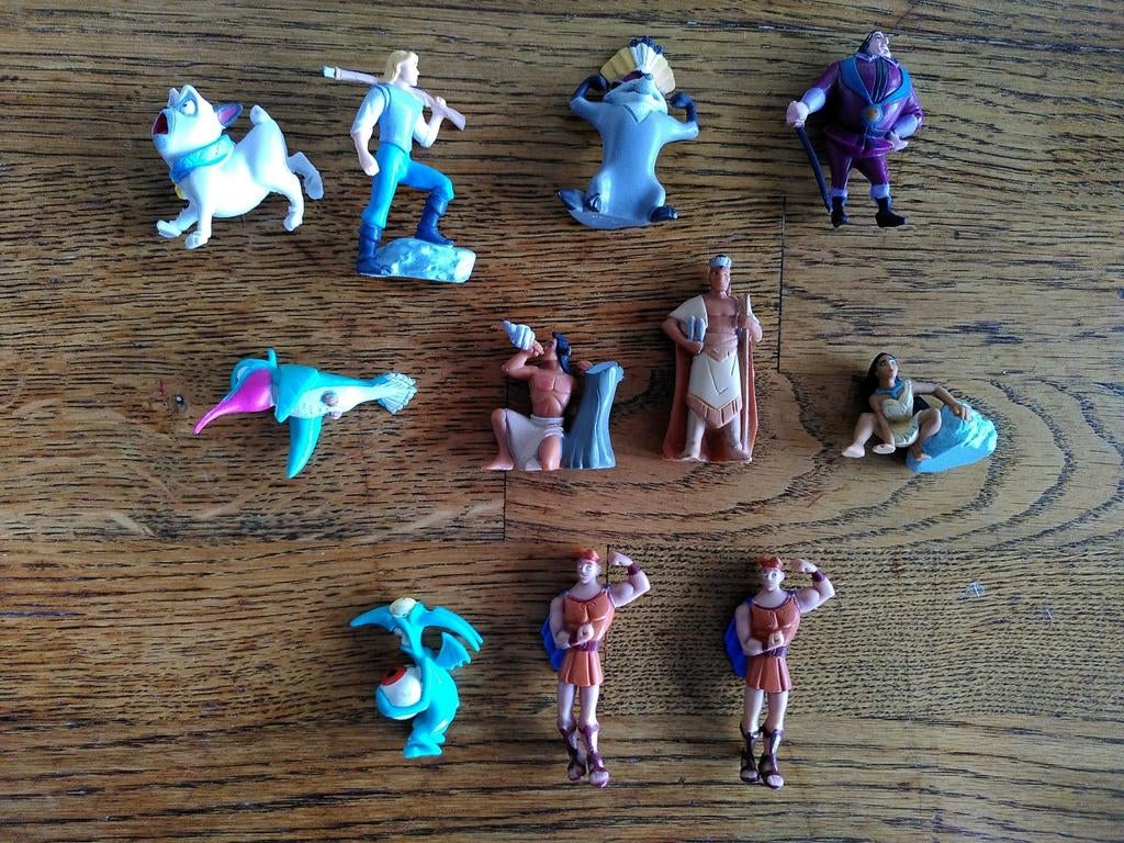 Disney Pocahontas en Hercules figuurtjes, Verzamelen, Disney, Ophalen of Verzenden, Pocahontas of Kl. Zeemeermin, Gebruikt, Beeldje of Figuurtje