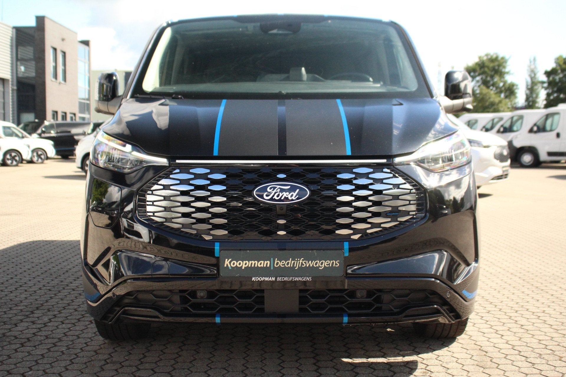 Ford E-Transit Custom 320 L2H1 Sport DC 71 kWh | 160kW/218pk, Automaat, Adaptive Cruise Control, 71 kWh, 2800 kg