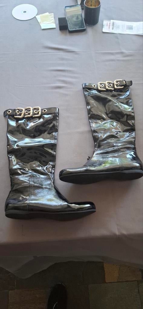 Zwarte lakleren laarzen met gespen, maat 38, Ophalen of Verzenden, Gedragen, Zwart, Hoge laarzen