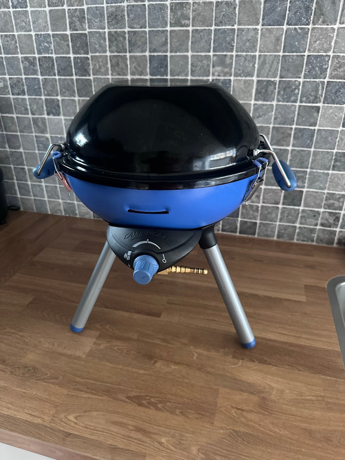 Campingaz Party Grill 400 - Draagbare Gasbarbecue, Ophalen, Zo goed als nieuw