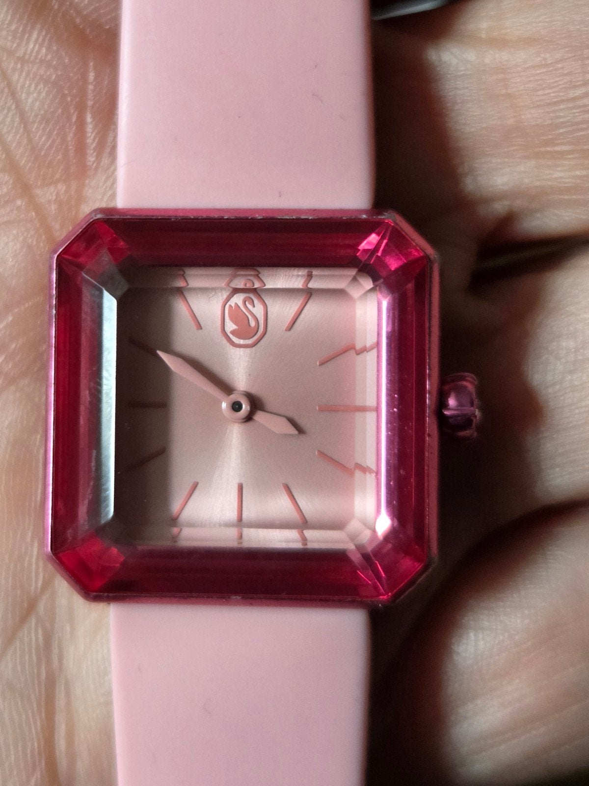 Swarovski Roze Polshorloge - Zo goed als nieuw, Ophalen of Verzenden