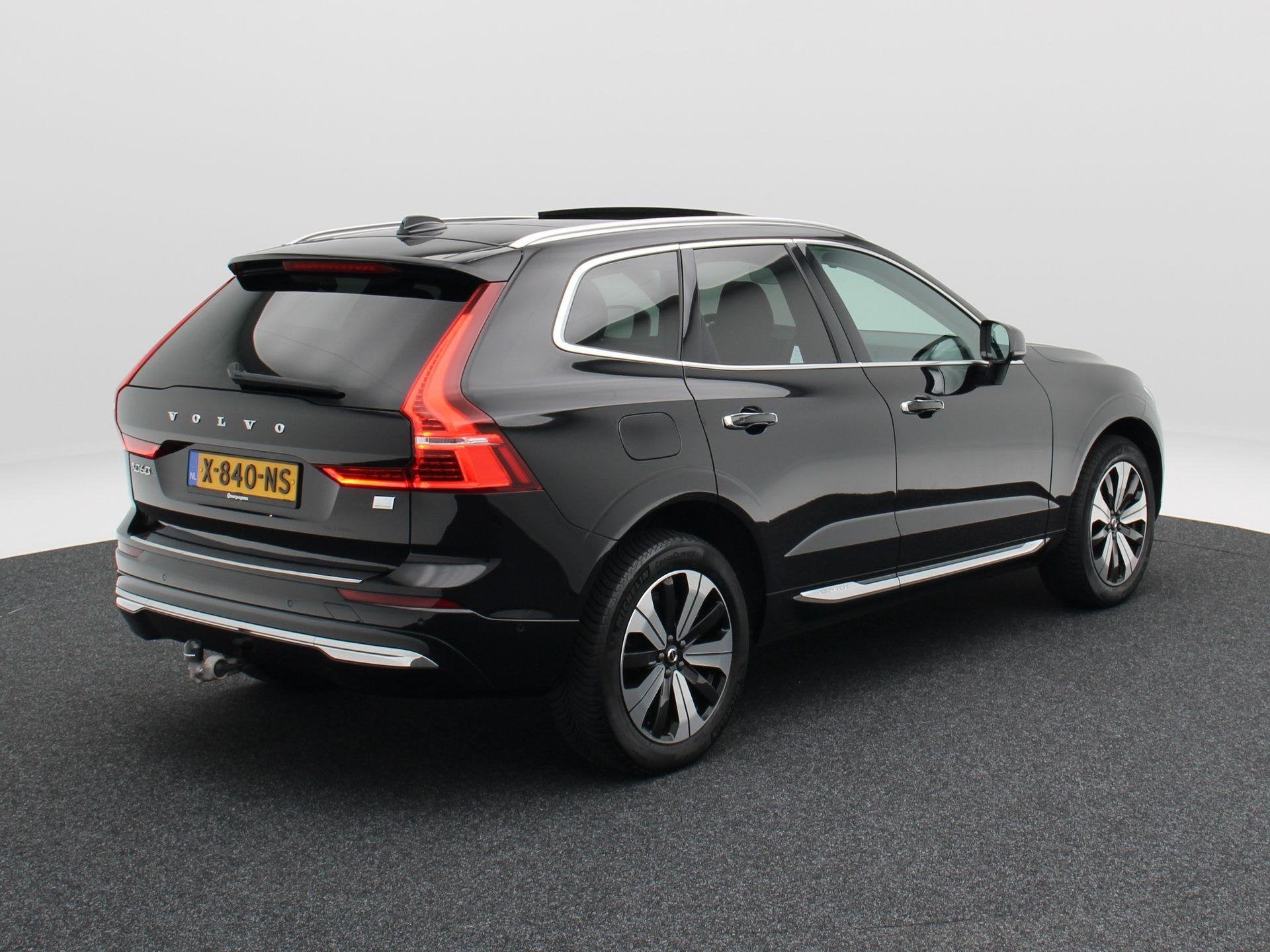 Volvo XC60 2.0 T8 455 Pk Plug-in hybrid AWD Plus Bright | Pa, Auto's, Volvo, Automaat, Gebruikt, Euro 6, 4 cilinders