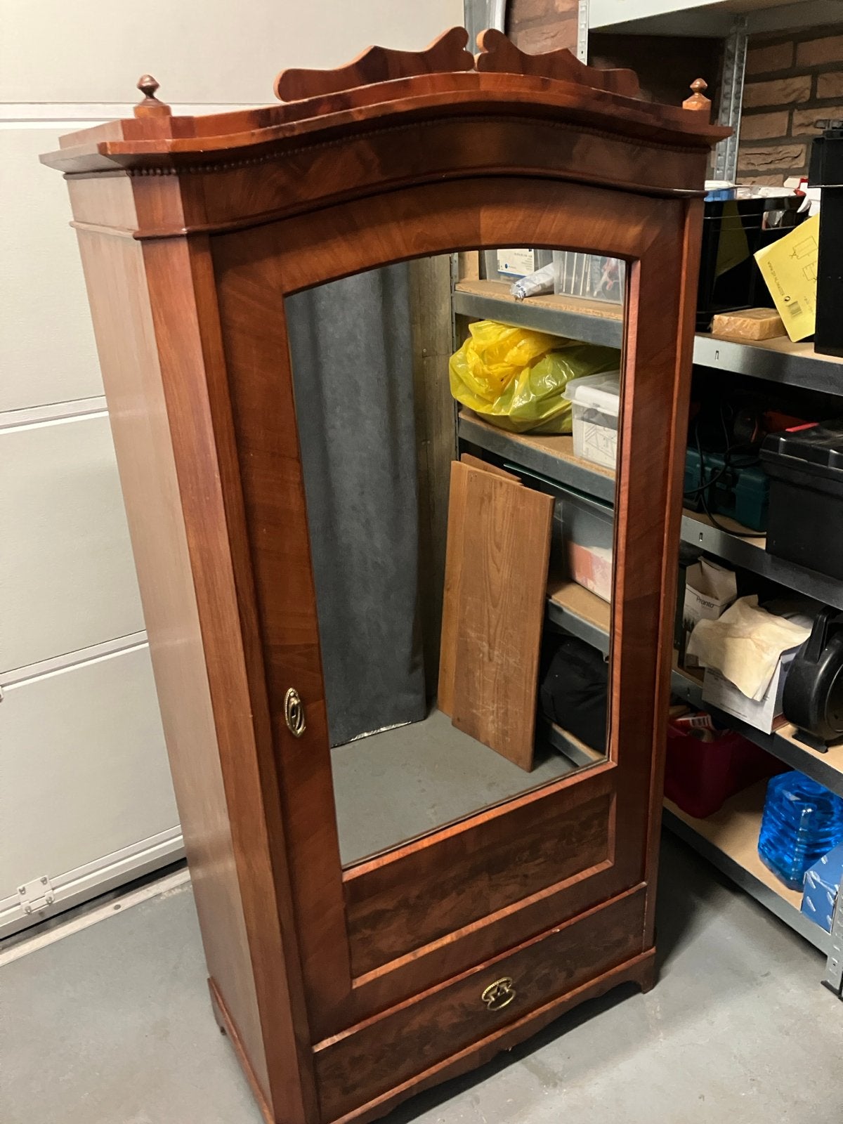 Antieke kast met spiegel en lade - 87x170cm, Ophalen