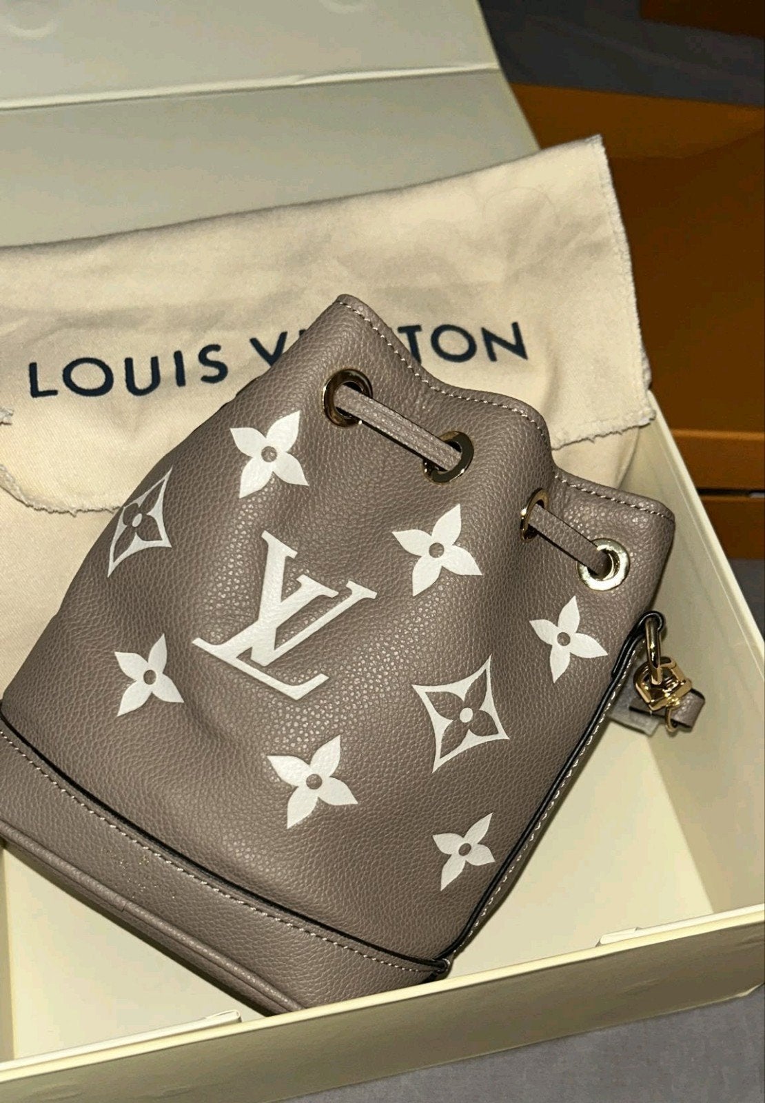 Leren Tas NIEUW, Sieraden, Tassen en Uiterlijk, Ophalen of Verzenden, Nieuw, Beige, Schoudertasje