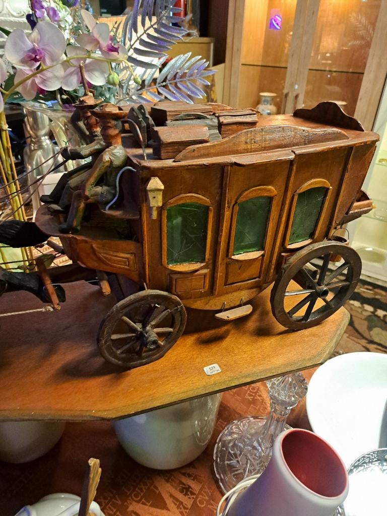 Houten koets met paarden, Ophalen of Verzenden