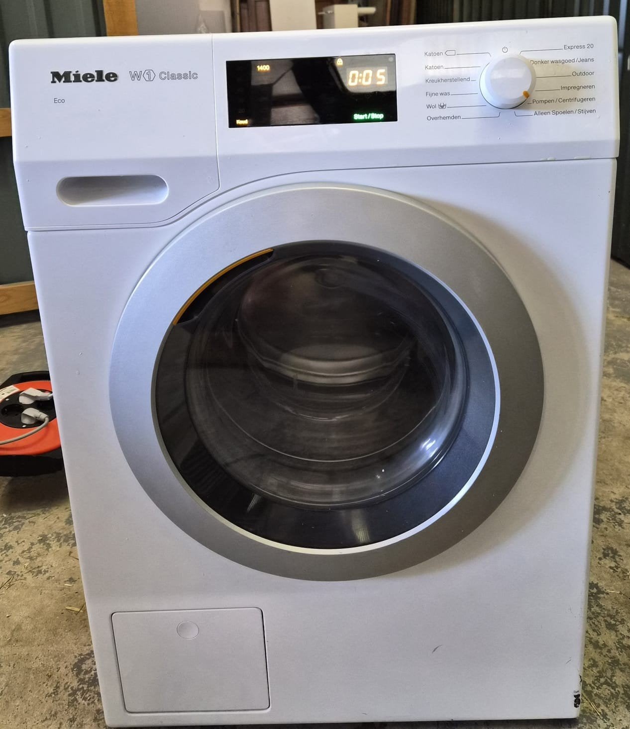 Miele W1 Classic Wasmachine 7kg 1400 toeren, Witgoed en Apparatuur, Ophalen, Minder dan 85 cm, Zo goed als nieuw, Voorlader