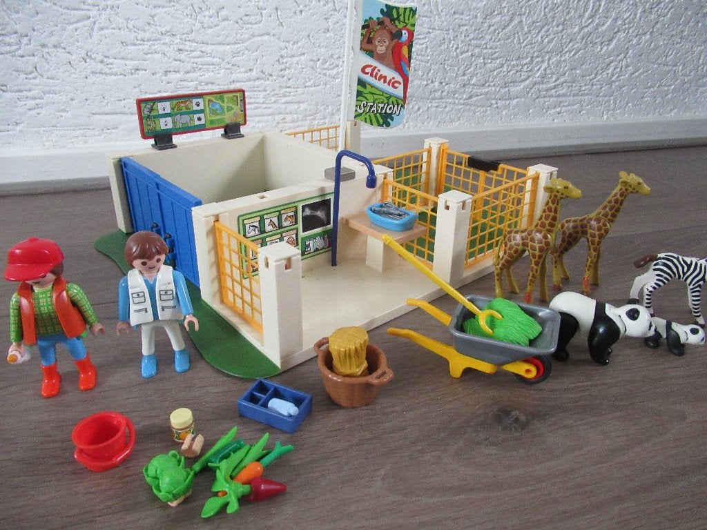 Playmobil verzorgingsstation 4009, Kinderen en Baby's, Speelgoed | Playmobil, Ophalen of Verzenden, Zo goed als nieuw