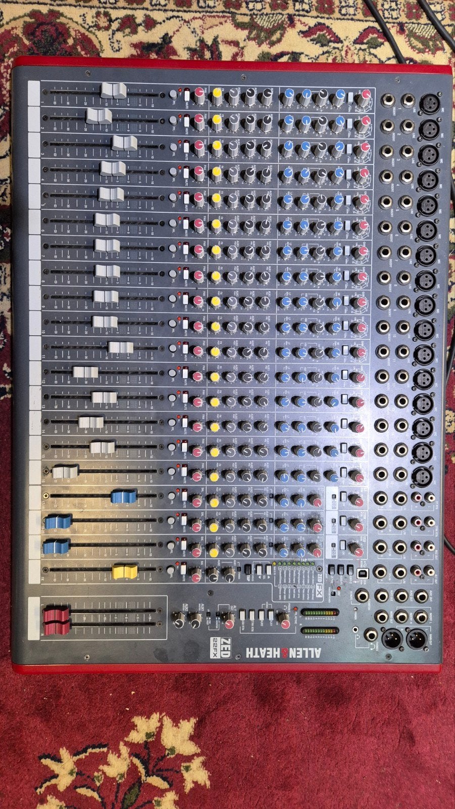 Allen & Heath ZED-22FX Mengpaneel, Ophalen, Gebruikt, 20 kanalen of meer