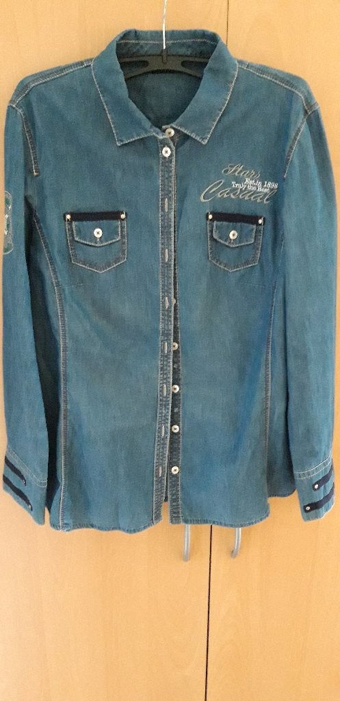 blauwe spijkerbloes van Gerry Weber maat 42, Blauw, Maat 42/44 (L), Ophalen of Verzenden, Zo goed als nieuw