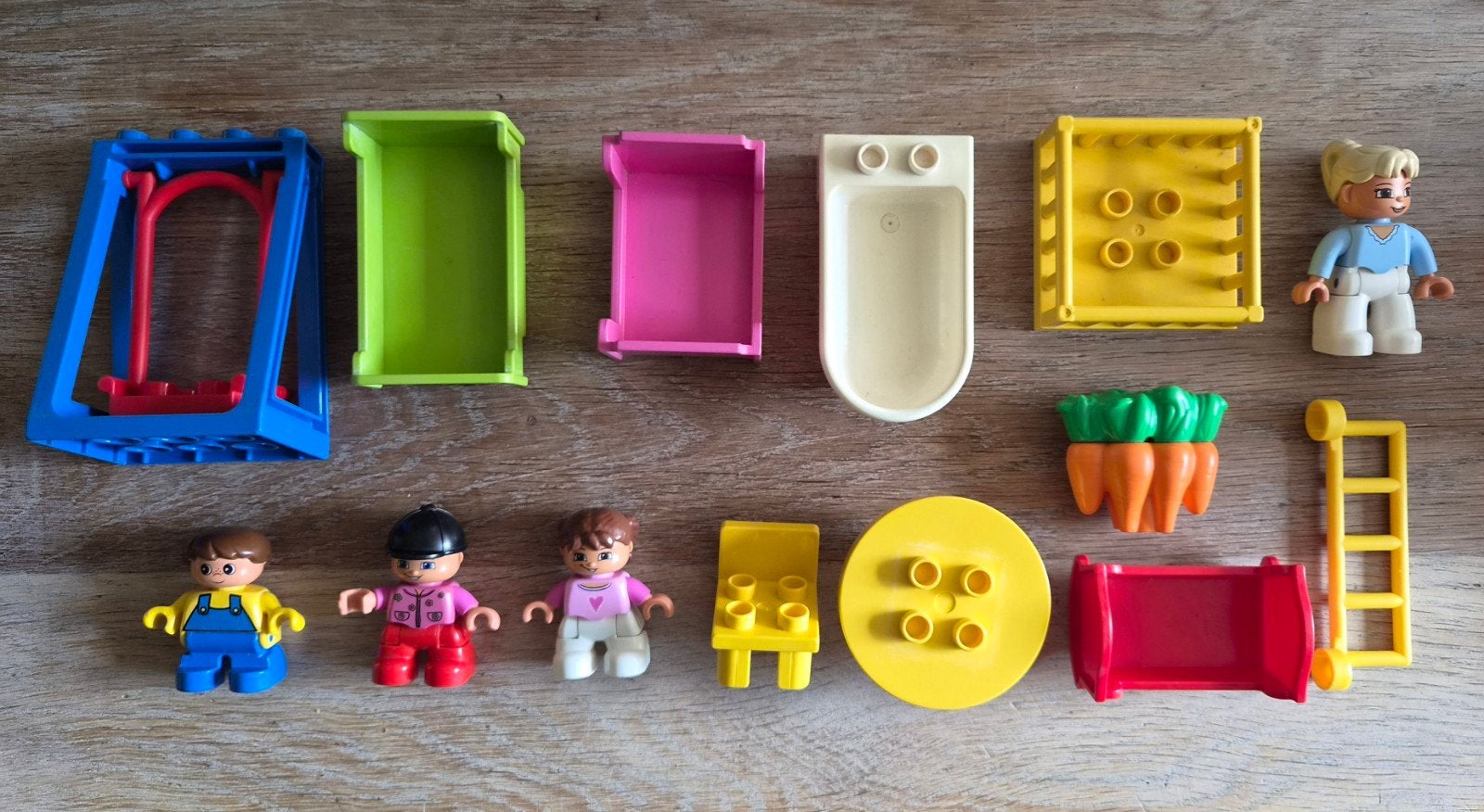 Lego Duplo speelset met poppetjes en accessoires, Ophalen of Verzenden, Gebruikt
