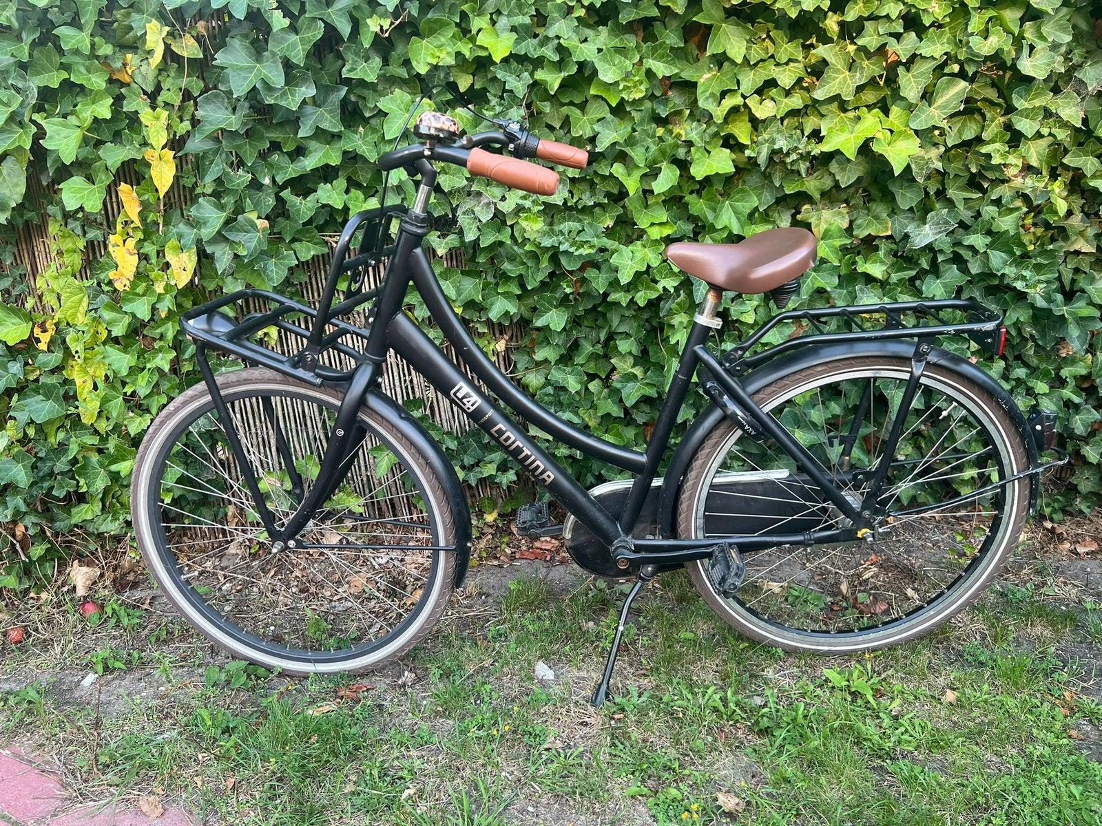Cortina u4 26 inch meisjes fiets, Terugtraprem, Versnellingen, Zo goed als nieuw, Ophalen