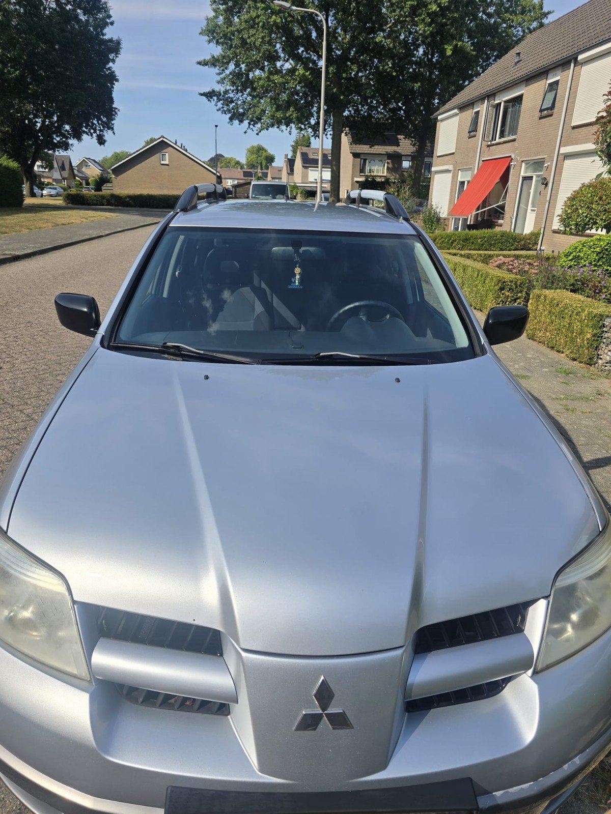 Mitsubishi Outlander 2.0 MPI 2WD 2009 Grijs, Voorwielaandrijving, 136 pk, Outlander, 4 cilinders