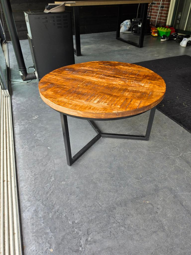 Ronde houten salontafel - diameter 75cm, hoogte 46cm, Huis en Inrichting, Tafels | Salontafels, Ophalen, Gebruikt, 50 tot 100 cm